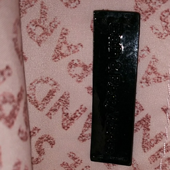 Handbag - Picture 2 of 3